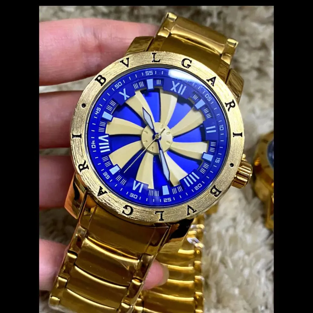 Relógio Invicta Speed Dourado Fundo Azul