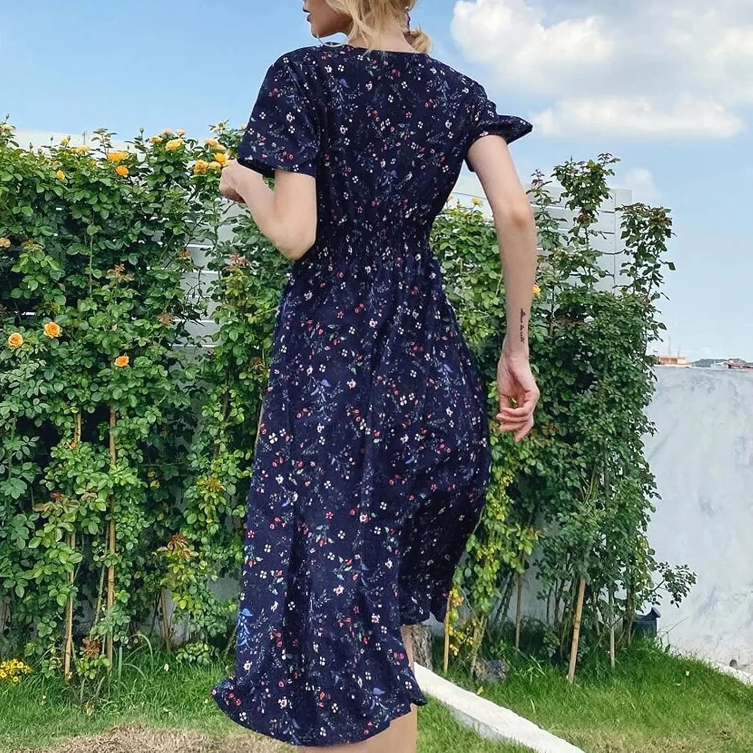 Summer Wrap Dresses for Women 2025 Floral V Neck Knee Length Short Sleeve Dress Hawaiian Boho Wedding Guest Dress