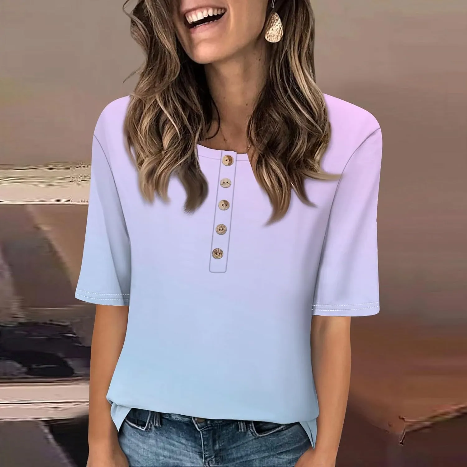 Trendy V - Neck Women's Gradient Printed Five - Point - Sleeved Garment Female's Core T Shirts for The Coming Summer 2025