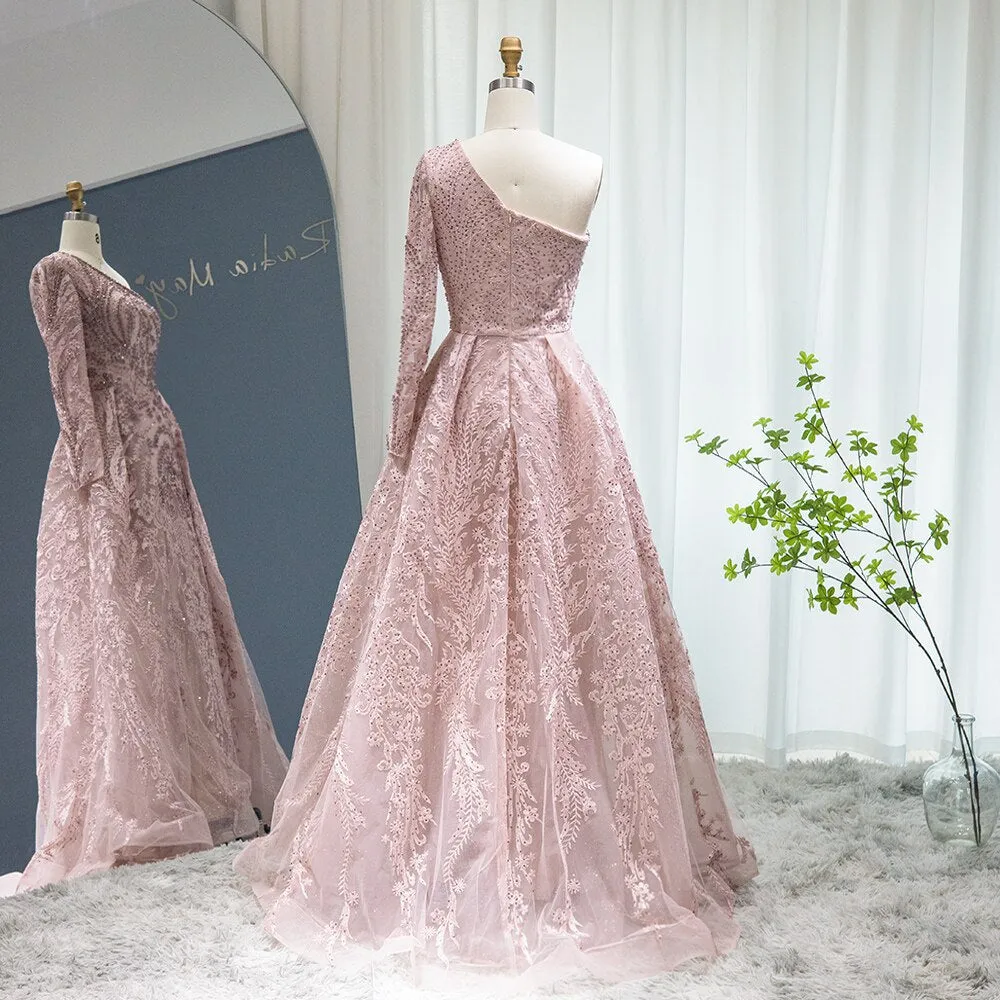 Vestido de Festa Maxi Luxo Decorado com Cristais e Manga Assimétrica - Modelo Especial