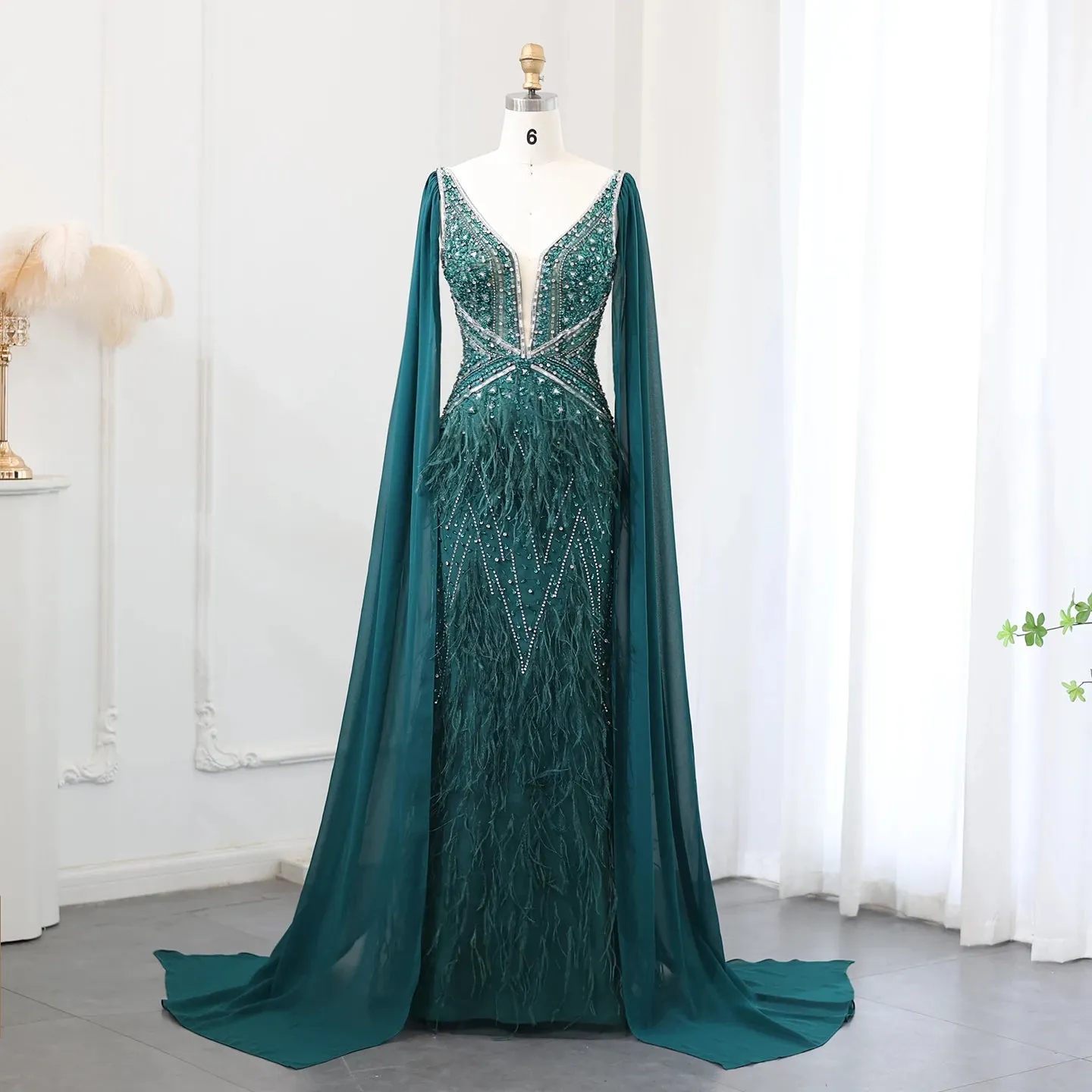 Vestido de Festa Sereia com Manga Capa Longo Exuberante - Modelo Especial