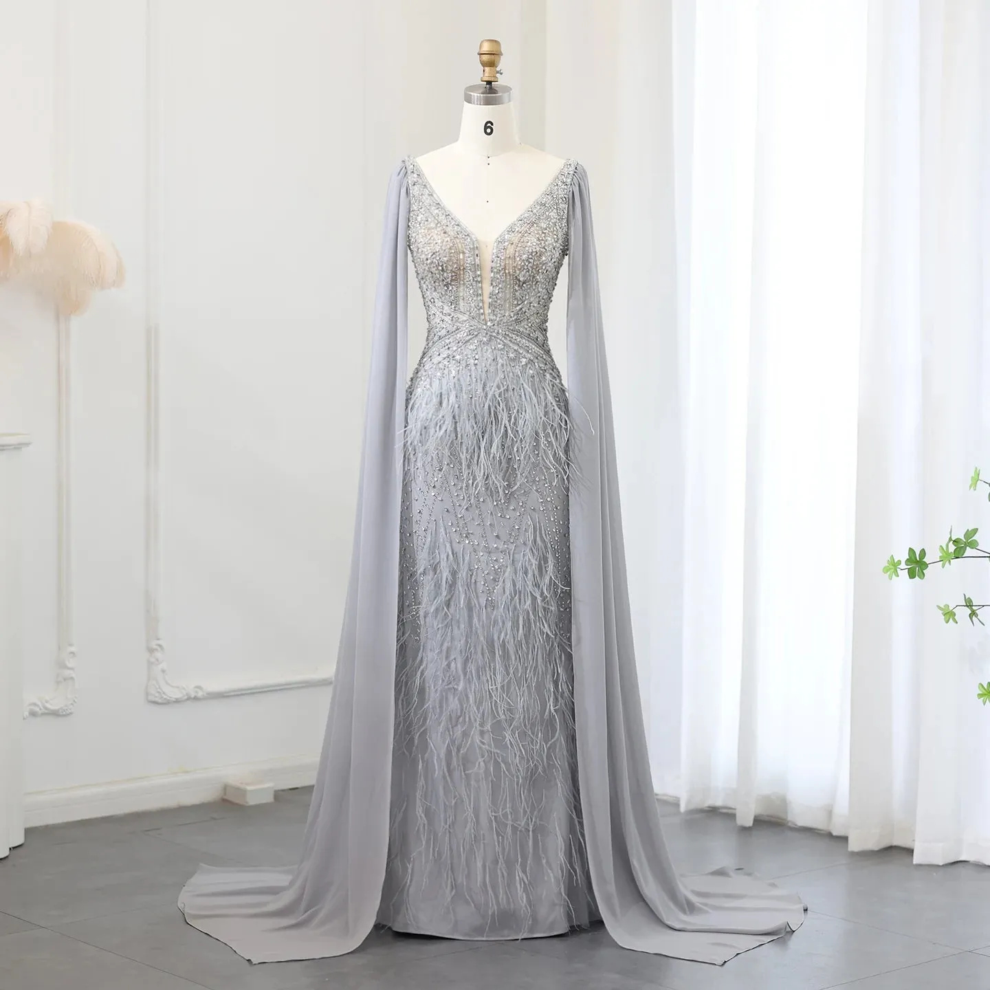 Vestido de Festa Sereia com Manga Capa Longo Exuberante - Modelo Especial